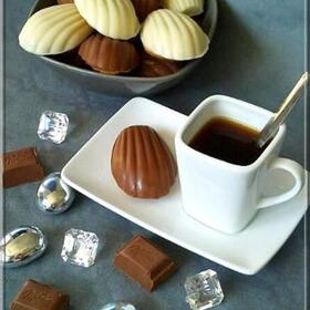 Madeleines en coque de chocolat inratable - Recette Ptitchef
